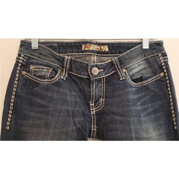 BKE Stella Boot Cut Stretch Embroidered Back Pockets Size 27 x 35 1/2 - Picture 3 of 9